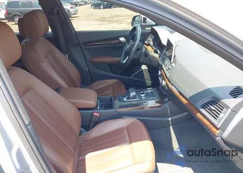 2019 Audi Q5 45 Premium z USA, uszkodzony, nr VIN WA1BNAFY3K2132071